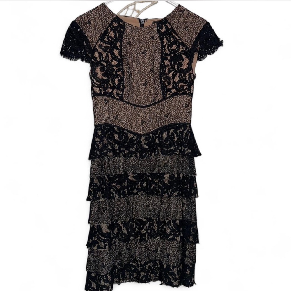 BCBGMaxAzira lace dress